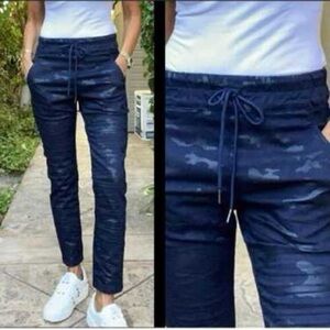Bevy Flog Shely Pant Black Blue Camouflage 25